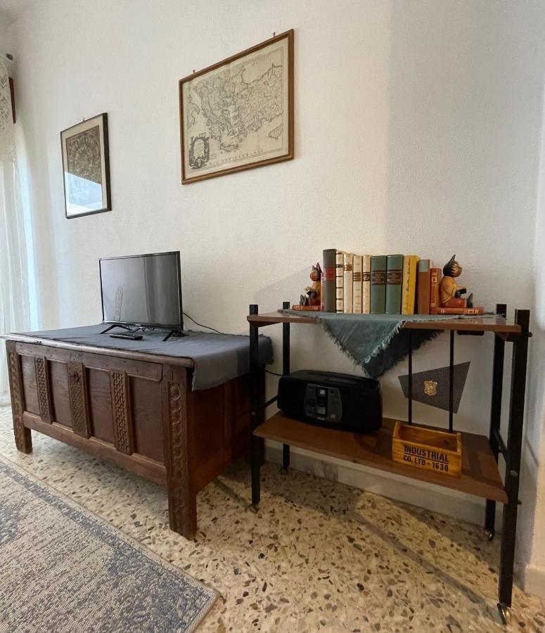 Back To The Past Apartman Olbia Kültér fotó